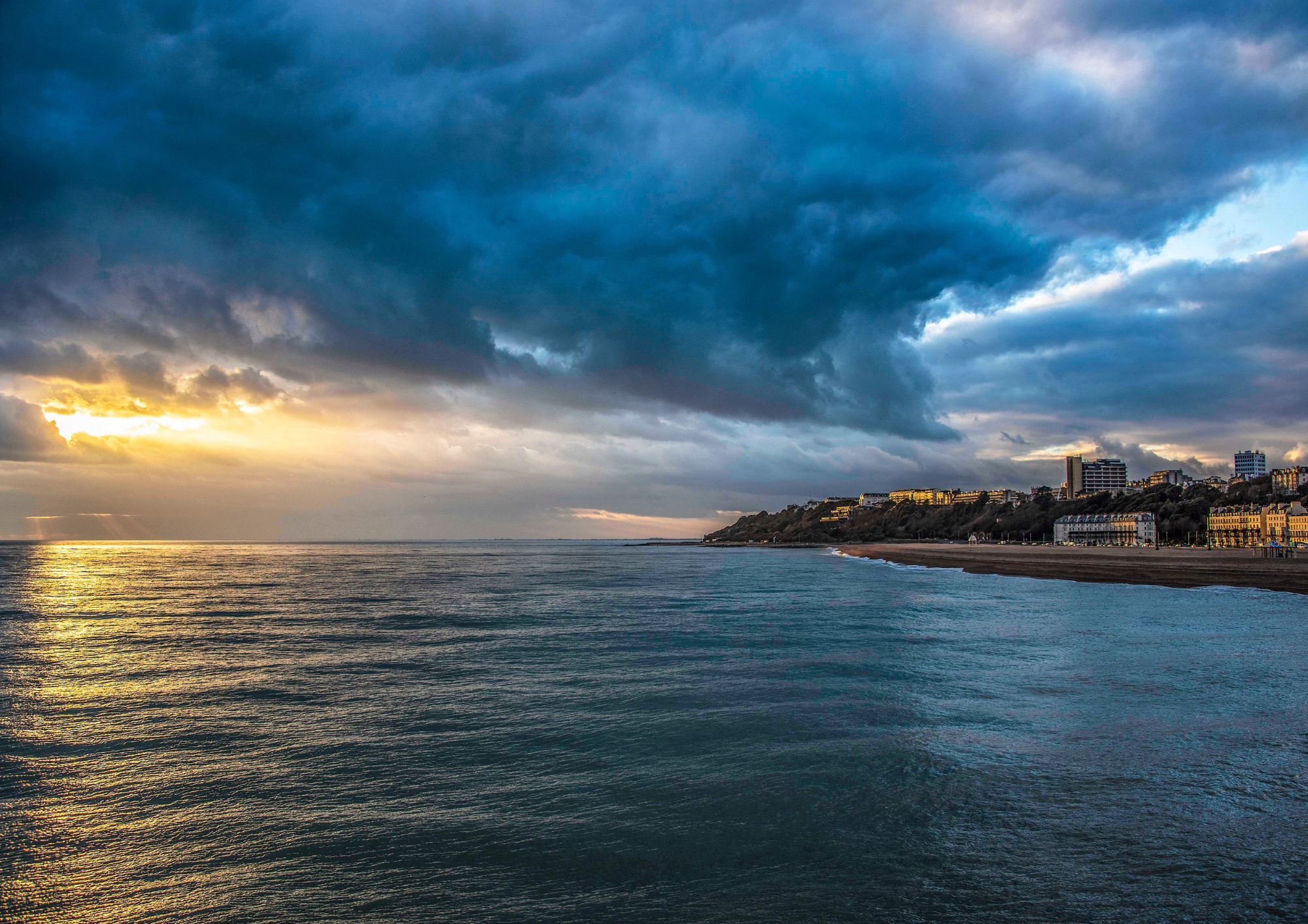 Folkestone Kent Hotels in Hythe
