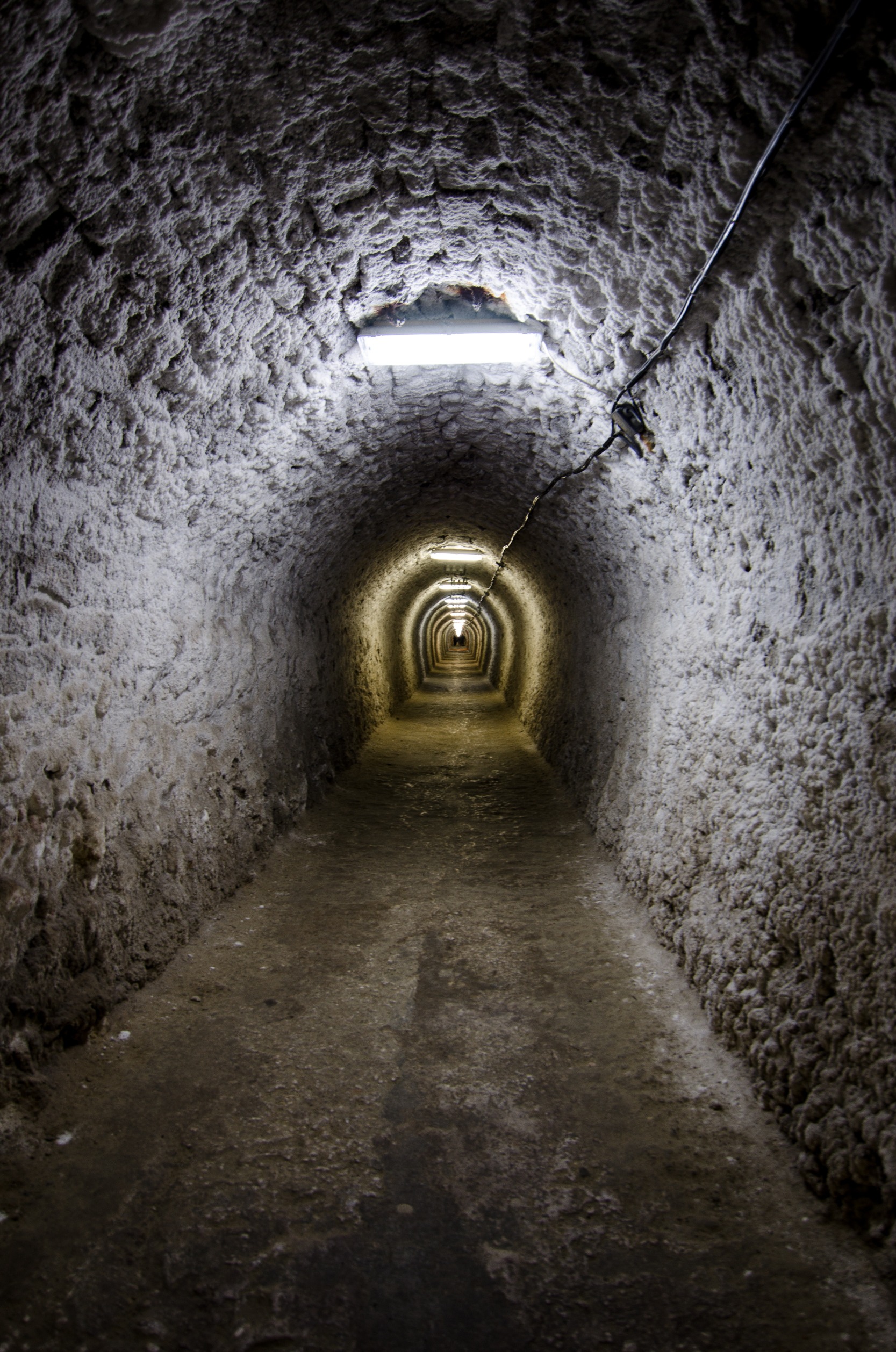 war tunnels